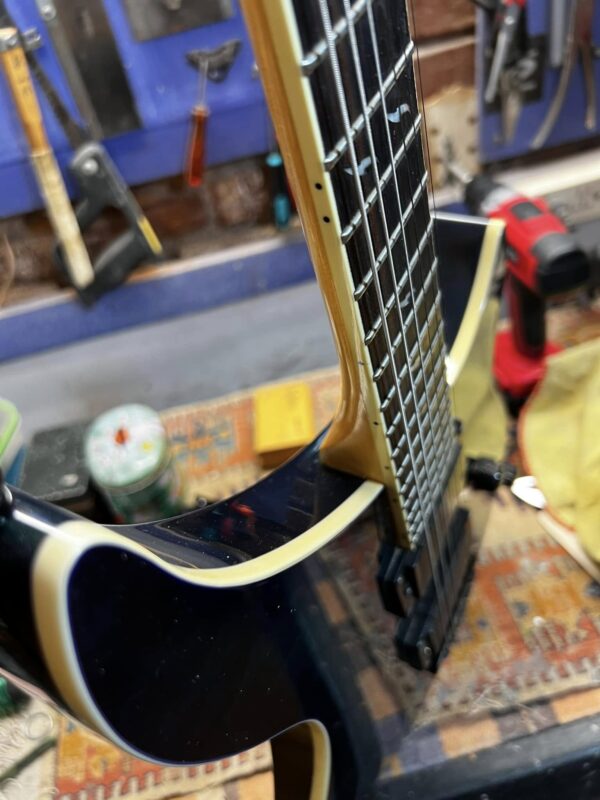 Epiphone EM-2 prophecy