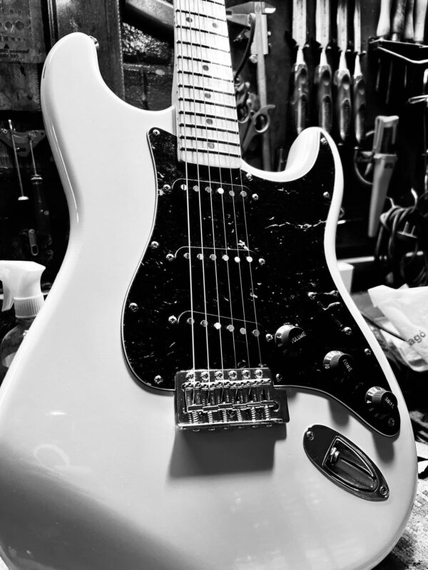 Stratocaster Rodrigo Diaz Mint Green Light Relic
